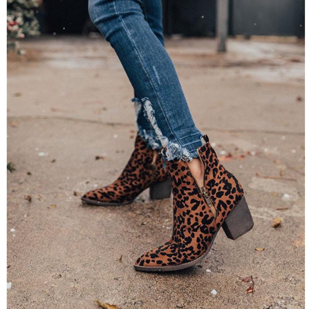 DUNDEE- Leopard Print Double Zipper Bootie